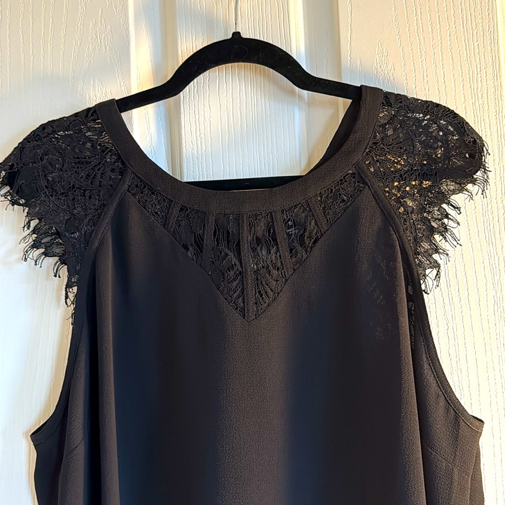 41 Hawthorn Black Lace Sleeveless Top XL EUC
